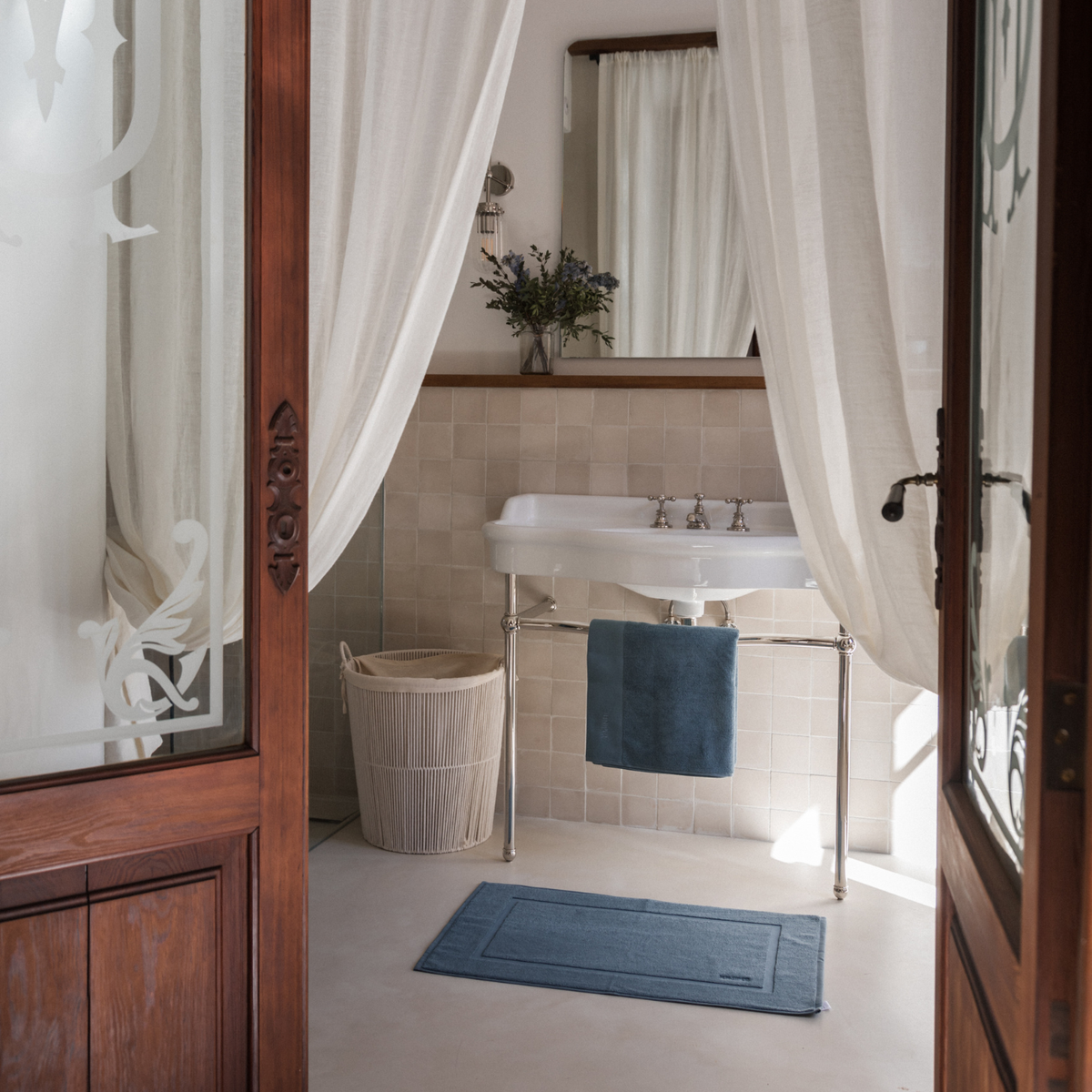 Four Bath Towel Set