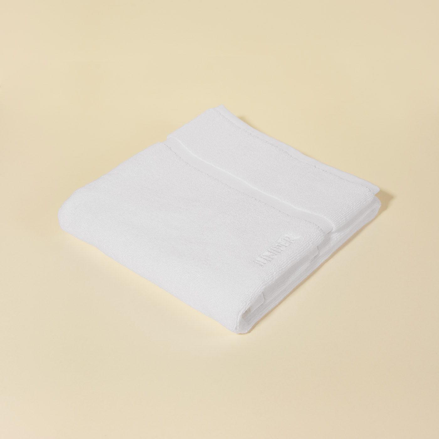 The HĂ´tel Bath Mat - Snow White - Juniper
