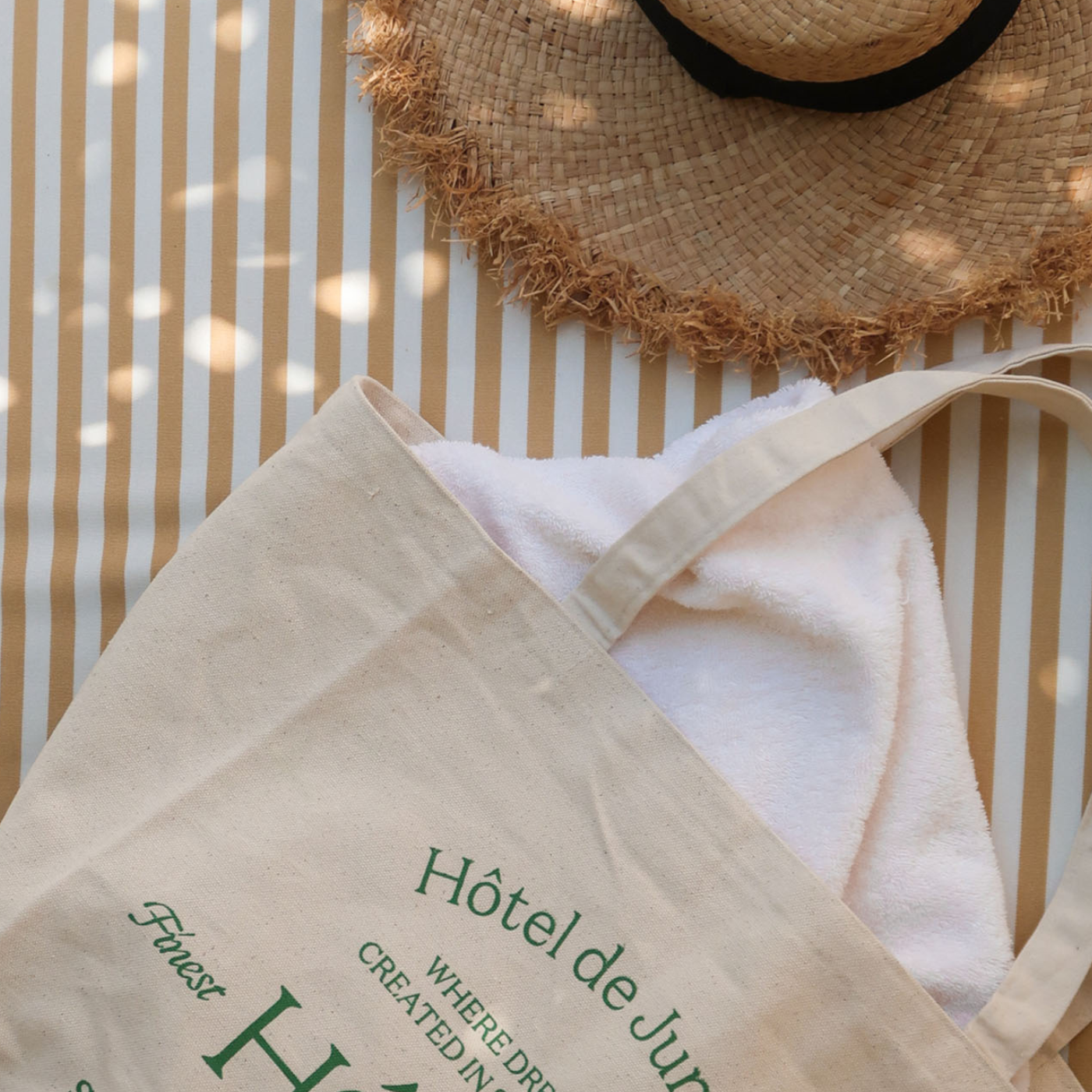 The Hôtel de Juniper Tote