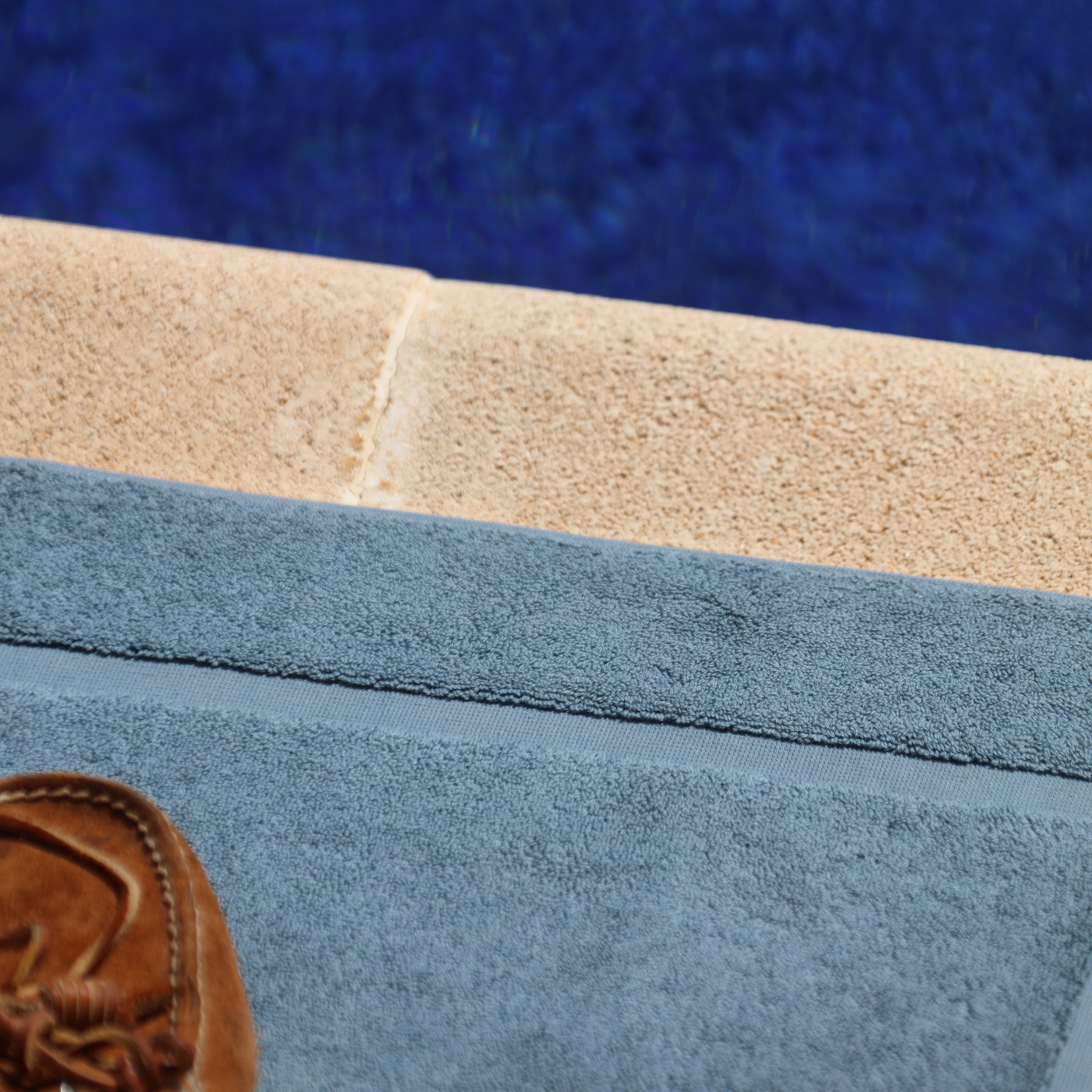 The Hôtel Bath Mat - North Sea Blue