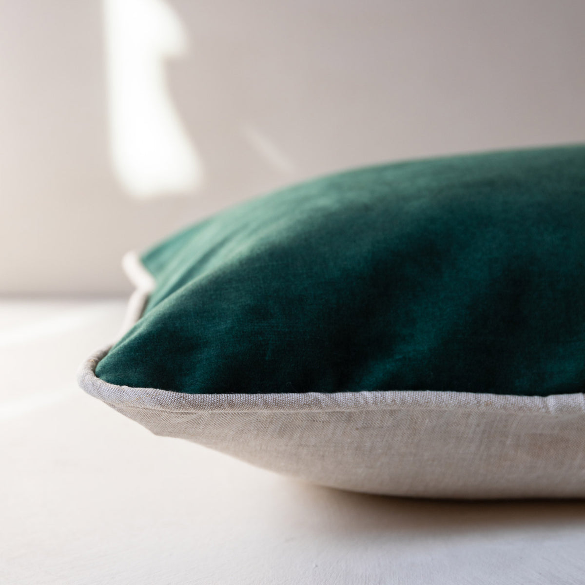 Velvet front, linen back