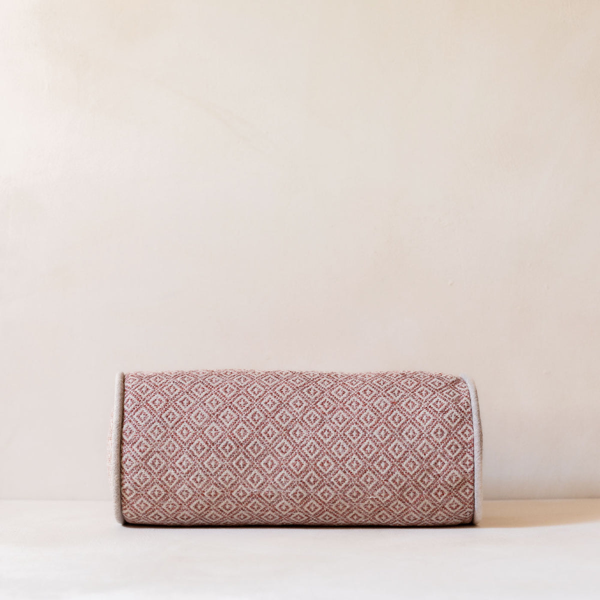 Junipers dekorativa kollektion Florence här i Blush Sand