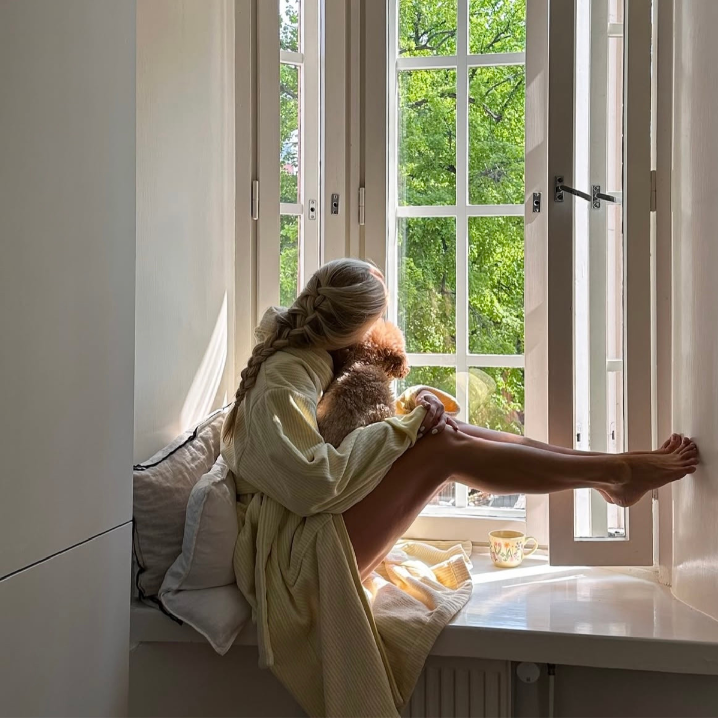 The Finca Bathrobe - Striped Lemon Yellow