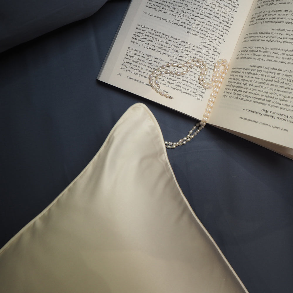 The Ultimate Washing Guide for Juniper's Silk Pillowcases