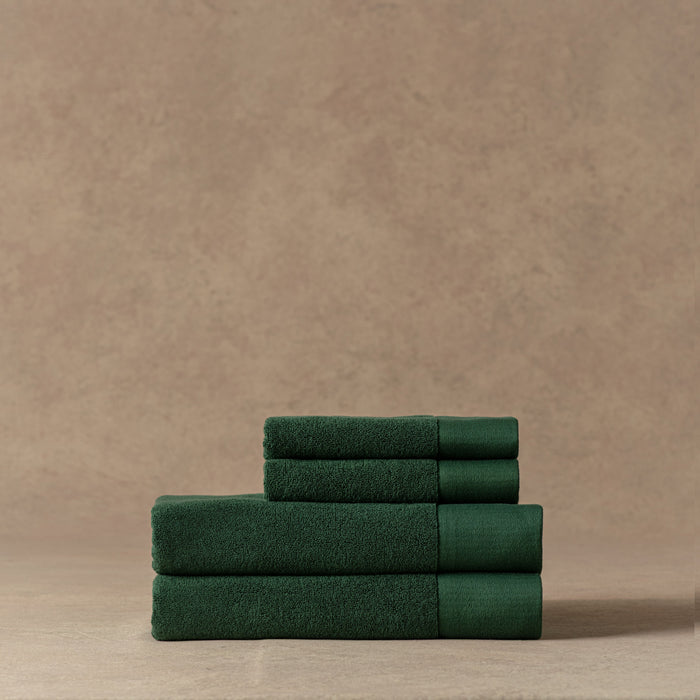 The Master Bathroom Towel Set