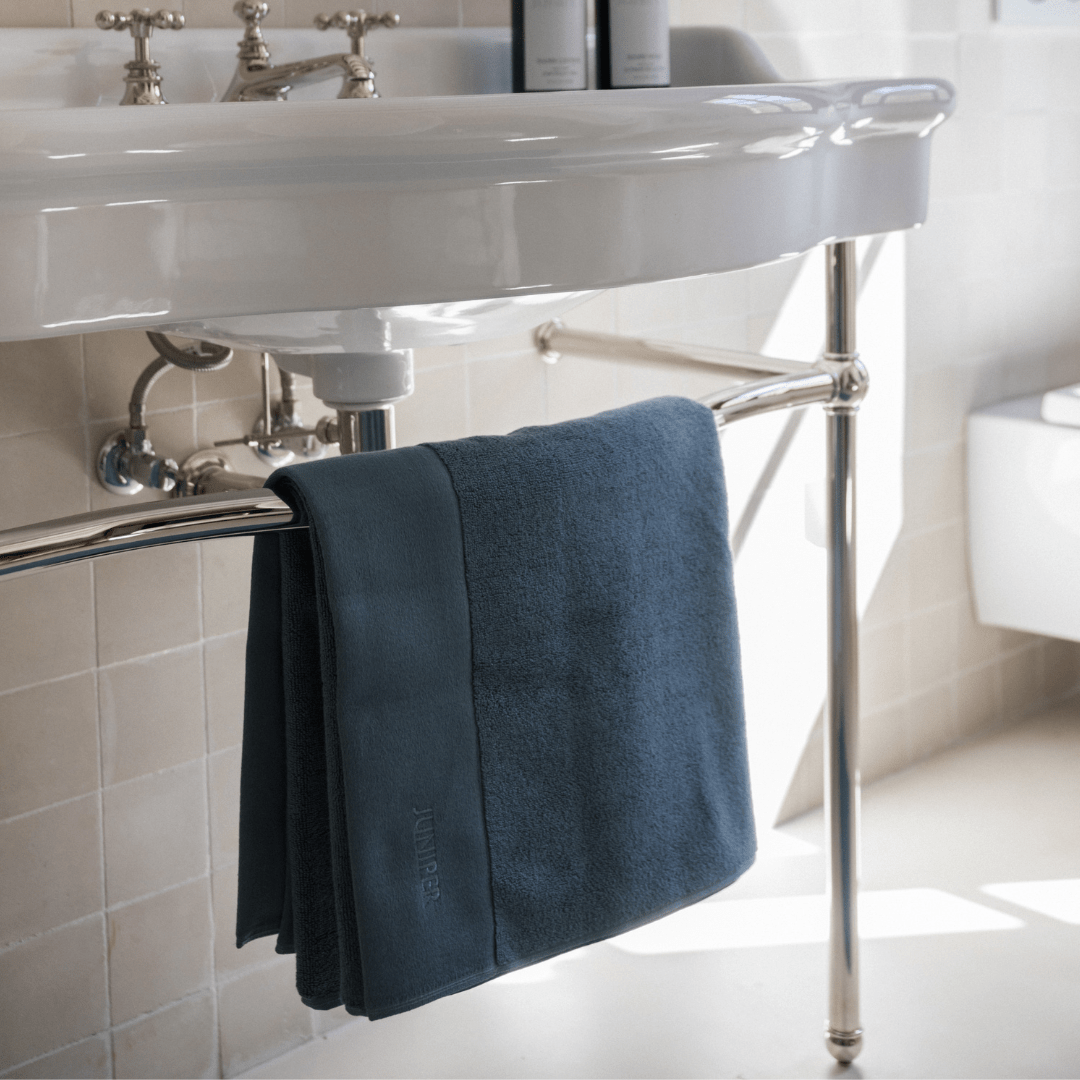 The Shower Towels - North Sea Blue - Juniper